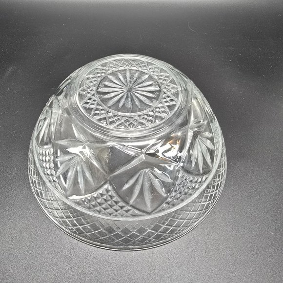 Vintage Cut Glass Serving Bowl With Intricate Diamond & Starburst Pattern JJ3815 - Picture 9 of 10